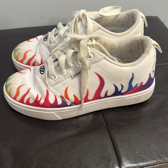 Kids Heelys size 3 - Picture 3 of 5